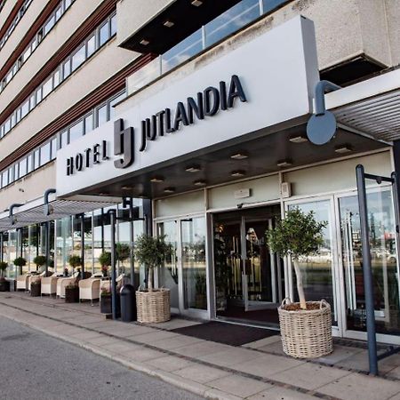 Harbour Living By Jutlandia - Hostel Style Фредериксхавн Екстериор снимка