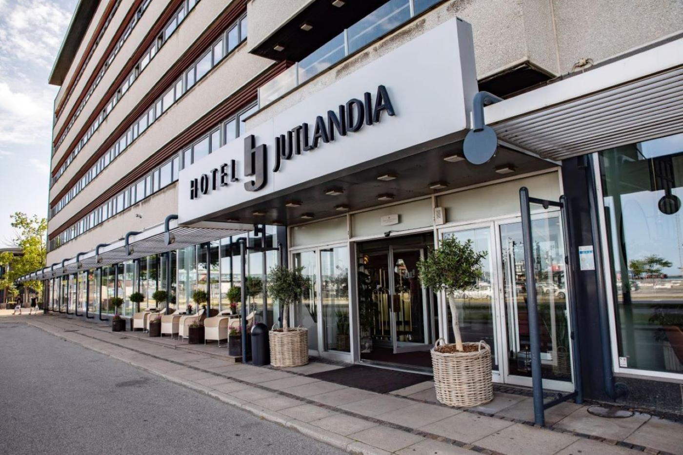 Harbour Living By Jutlandia - Hostel Style Фредериксхавн Екстериор снимка